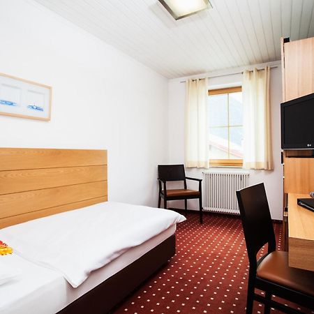 Hotel.Pension.Golingen Golling an der Salzach Exterior foto